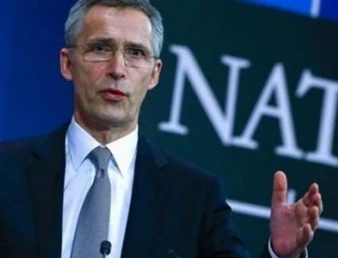 To NATO ρίχνει τους τόνους δια στόματος Γ. Στόλτενμπεργκ: «Δεν θέλουμε έναν νέο ψυχρό πόλεμο με τη Ρωσία»